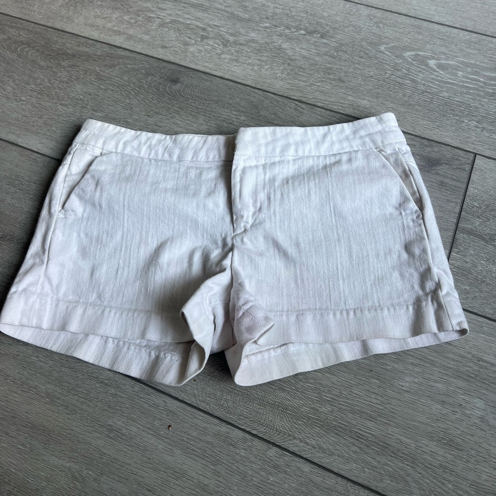 PAIGE White denim shorty  Jean shorts size 26 - Picture 2 of 8